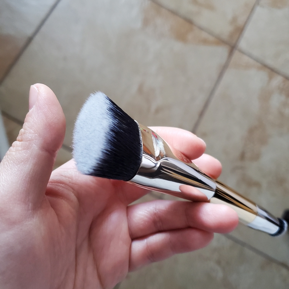 Stila Double ended Contour brush - Picture 2 of 3